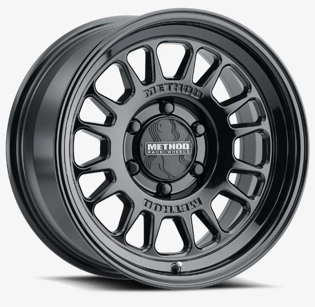 MRW MR318 Ruedas 17x8.5 Patrón De Pernos 6x139.7 - Negro Brillante