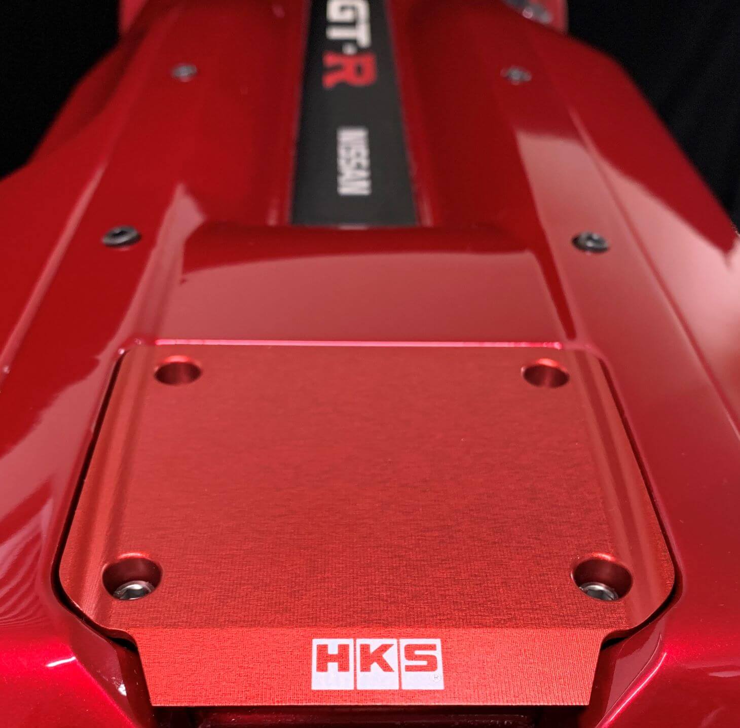 HKS 89-02 Nissan Skyline GT-R RB26 Cubierta Transistor - Rojo (22998-AN002)