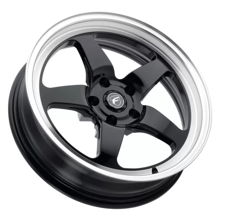 Forgestar D5 Arrastre 18x5 | 5x120 | -23/2.1" Negro brillante con borde mecanizado 78.1 (F0918C022N23)