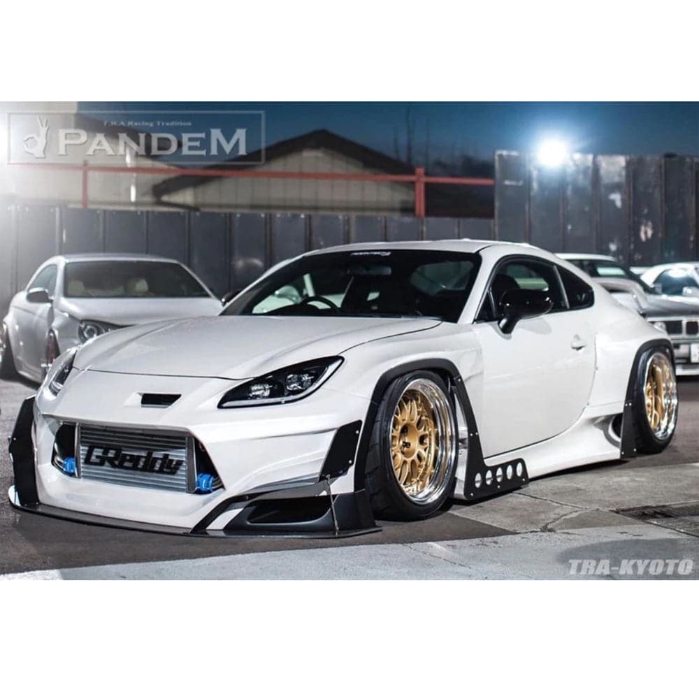 Pandem 2022 Toyota GR86 (ZN8) Faldones laterales Rocket Bunny