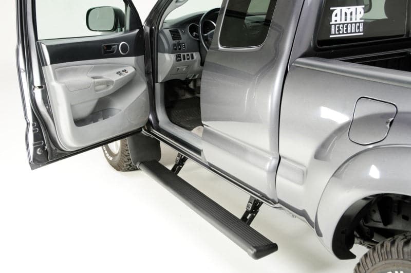 AMP Research 2016-2017 Toyota Tacoma doble cabina/Access PowerStep - Negro