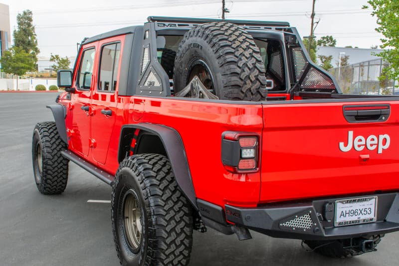 DV8 Offroad 2019+ Jeep Gladiator Perno en Chase Rack