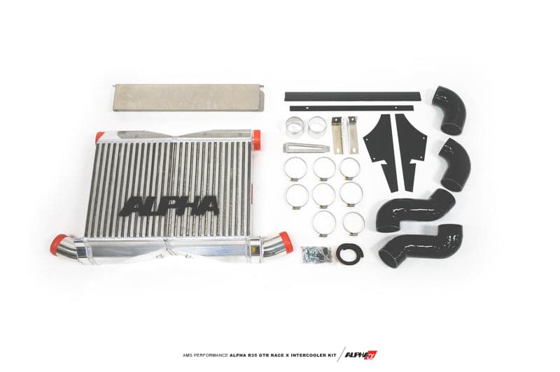 AMS Performance 2009+ Nissan GT-R Alpha Race X Intercooler de montaje frontal con logotipo (ALP.07.09.0010-3)