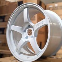 GramLights 57CR 19x9.5 +45 5x114.3 Wheel in Ceramic Pearl