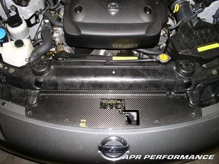 Cubierta de refrigeración del radiador de fibra de carbono APR Performance Nissan/350Z 02-Up