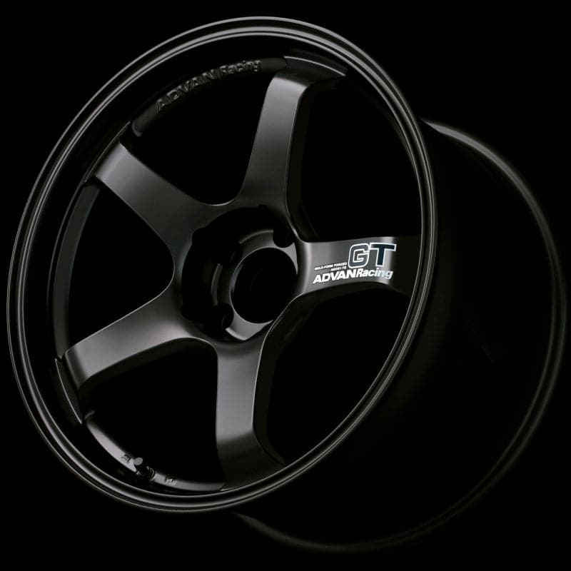 Rueda Advan GT 18x9.5 +40 5-100 negra semibrillante