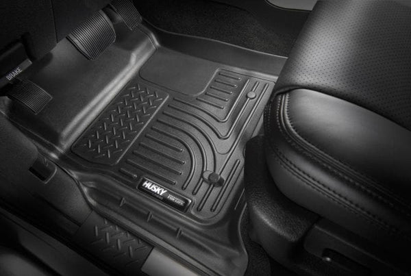 Husky Liners 17-21 Tesla 3 Weatherbeater Revestimientos de piso para asiento delantero y segundo - Negro (95091)