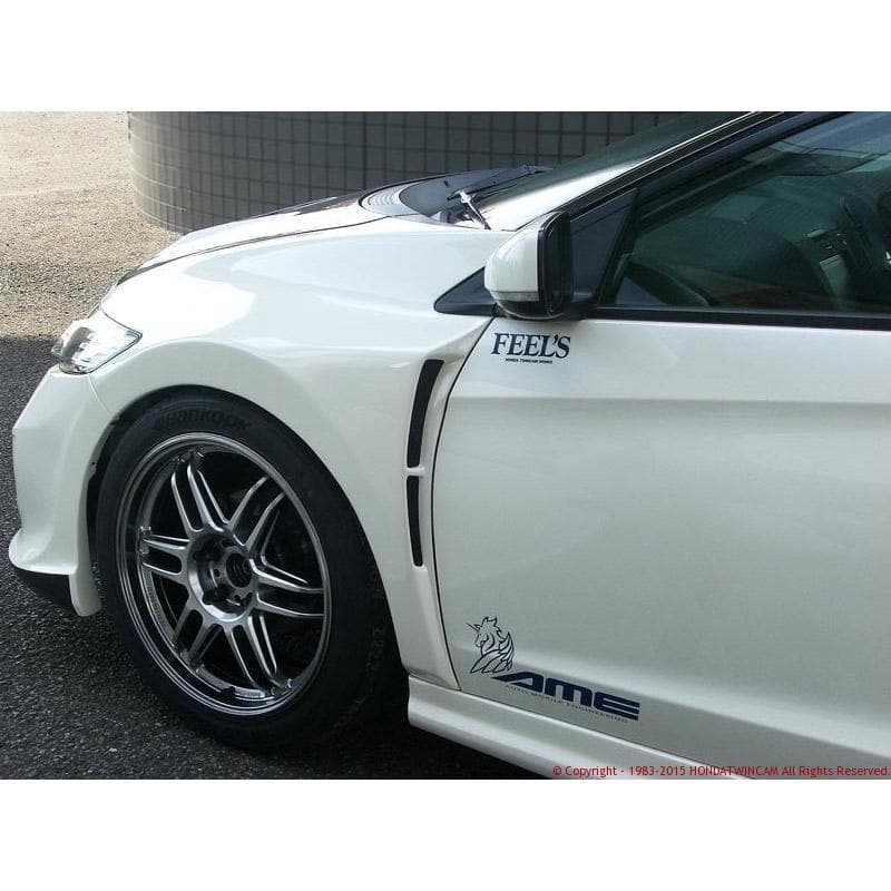 Feel's Twincam 20mm Front Wide Fenders for the Honda CR-Z