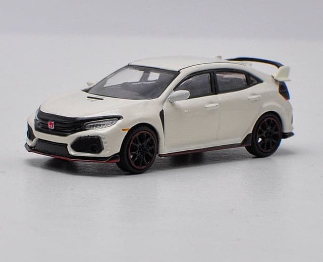 Honda Civic Type R (FK8) Coche a escala 1:64 fundido a presión en blanco (LHD)